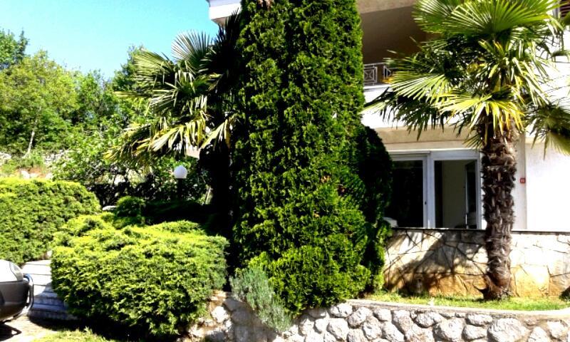 Apartment&Room Romano Matulji Esterno foto
